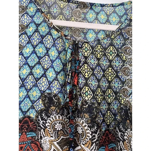 West Kei Short Sleeve Sheer Colorful Overlay Poncho Style One Size - Picture 2 of 4